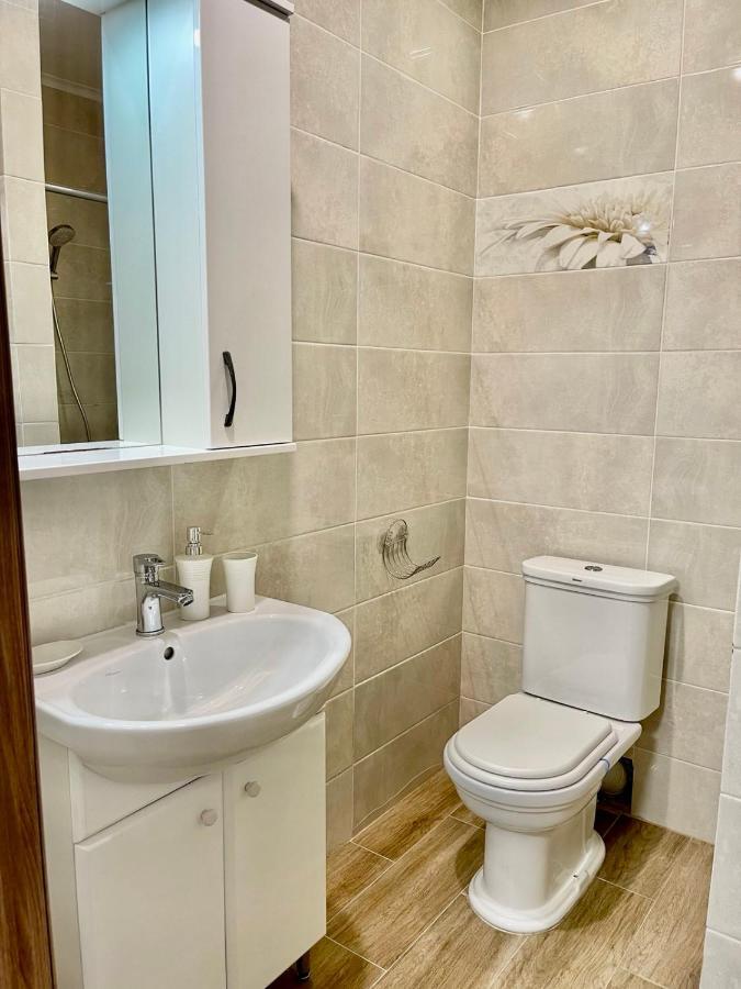 Atlant Luxury Family Apart Поряд З Тц Депот, Безконтактне Заселення Chernivtsi Exterior foto
